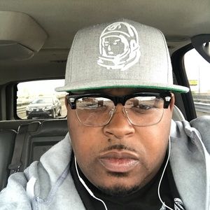 Meet your Posher, Corey